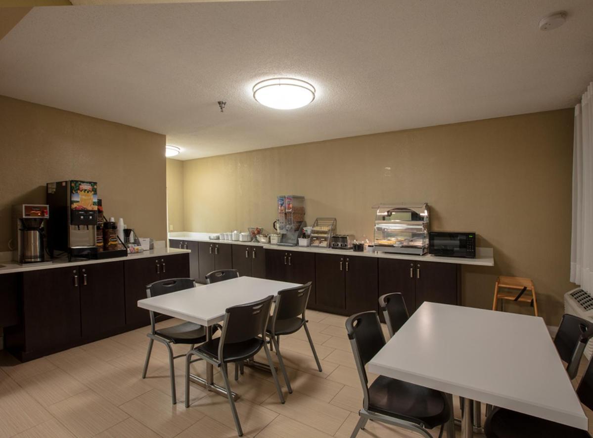 فندق Super 8 By Wyndham St Charles Saint Charles المظهر الخارجي الصورة